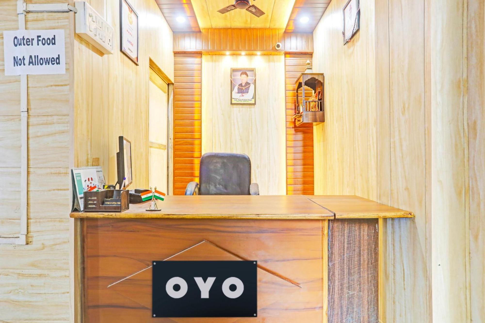 Hotel O Arvi Guest House Варанаси Екстериор снимка